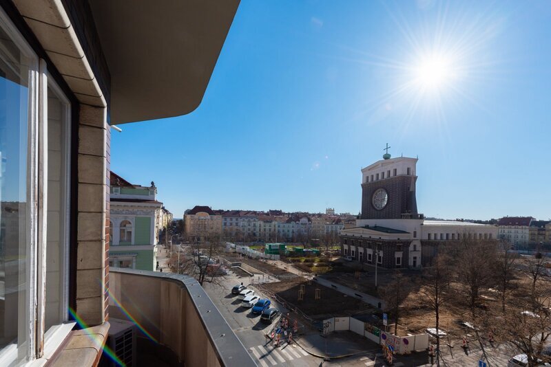 Prodej bytu na nám. Jiřího z Poděbrad