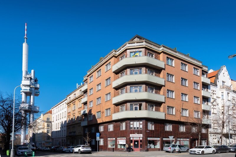 Prodej bytu na nám. Jiřího z Poděbrad