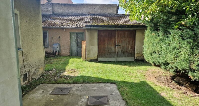 Prodej rodinného domu v Jenči