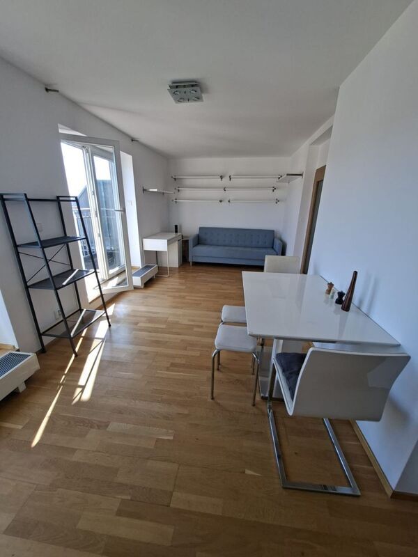 OV, 2+kk/T, Praha 10 Vršovice