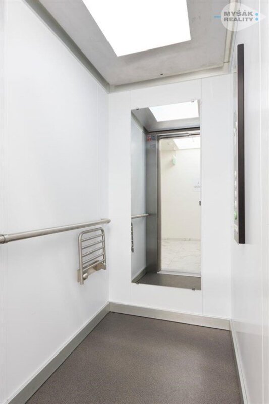 Prodej bytu v OV 2+kk Vrchlického 3318, Kladno