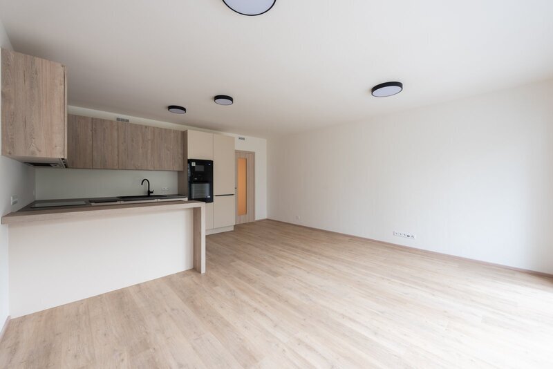 Pronájem novostavby 2+kk Sochorcova 10651/4, Praha 11 - Háje