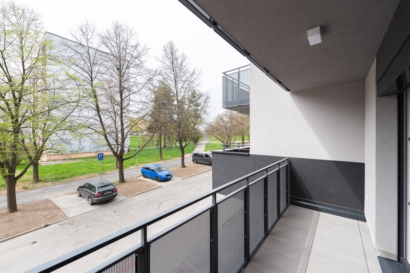 Pronájem novostavby 2+kk Sochorcova 10651/4, Praha 11 - Háje