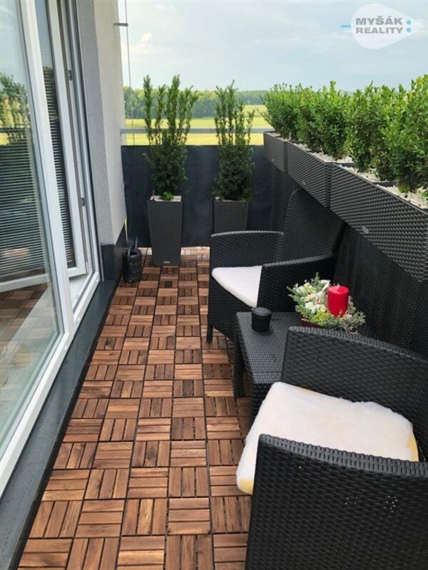 Byt 1+kk, Ječná 1879, Hostivice