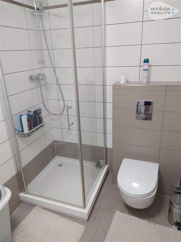 Byt 1+kk, Ječná 1879, Hostivice