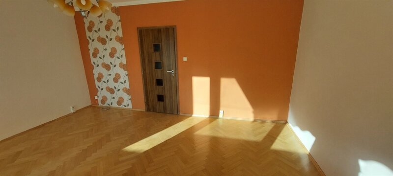 Pronájem bytu 3+1 s lodžií Havířovská 425, Praha 18 - Letňany