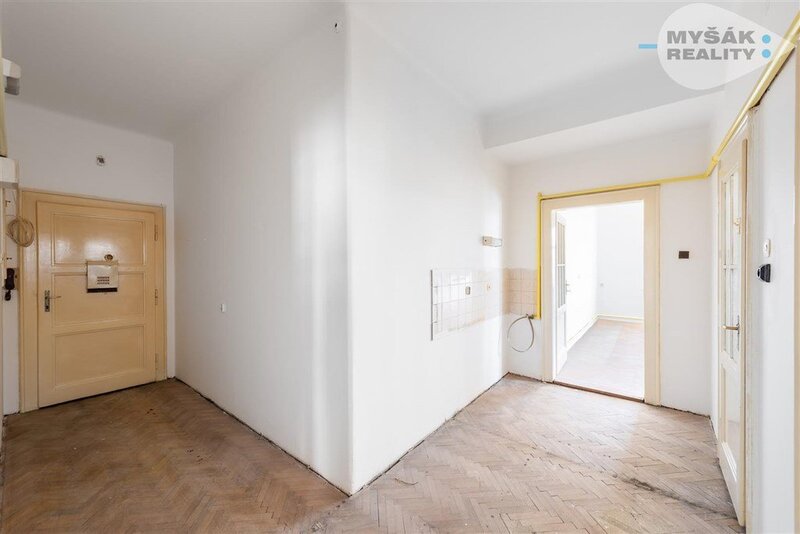 Prodej bytu - cihla, OV,53 m2 - Praha 4