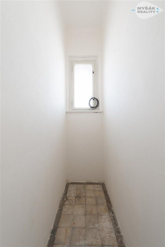 Prodej bytu - cihla, OV,53 m2 - Praha 4