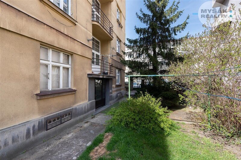 Prodej bytu - cihla, OV,53 m2 - Praha 4