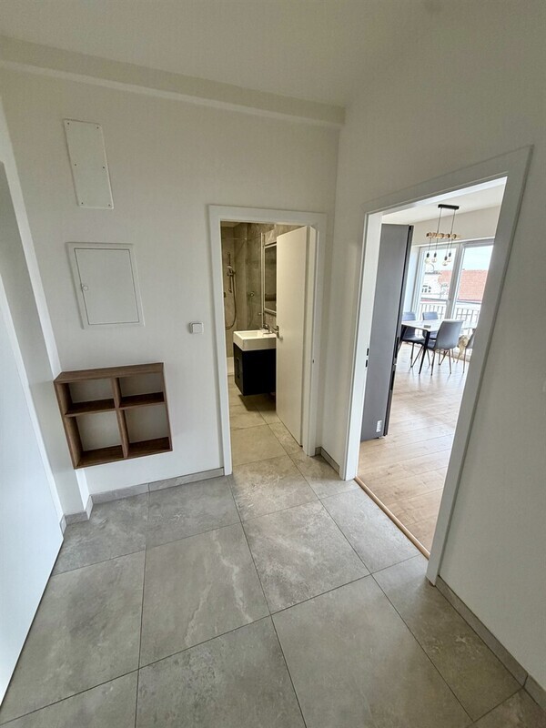 Pronájem moderního bytu 2+kk s vlastní střešní terasou 35 m² a nádhernými výhledy