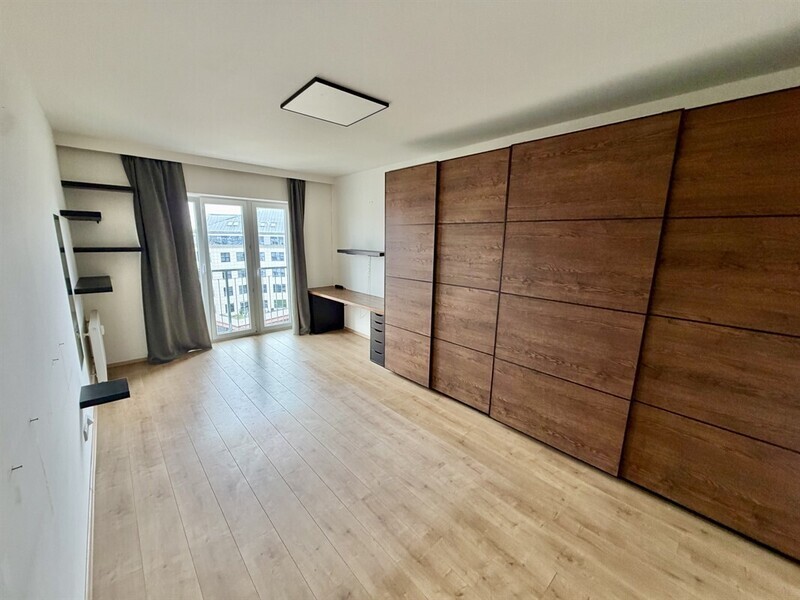 Pronájem moderního bytu 2+kk s vlastní střešní terasou 35 m² a nádhernými výhledy