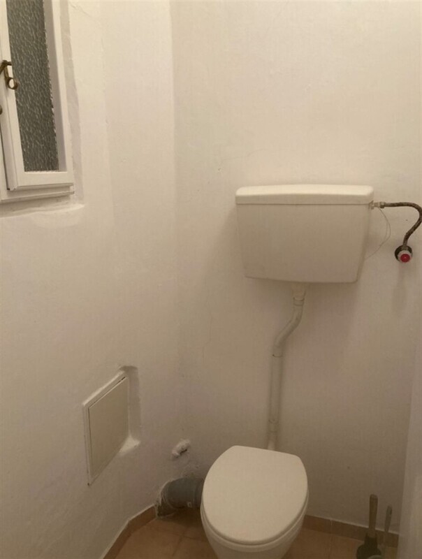 Prodej bytu 2+kk v Karlíně, OV, cihla