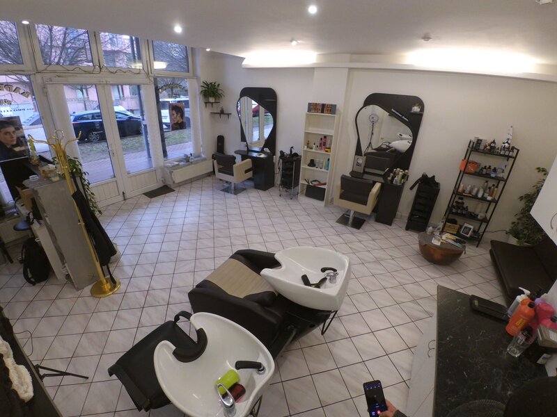 OV, obchodní prostor - kadeřnictví, Praha 8 Trója