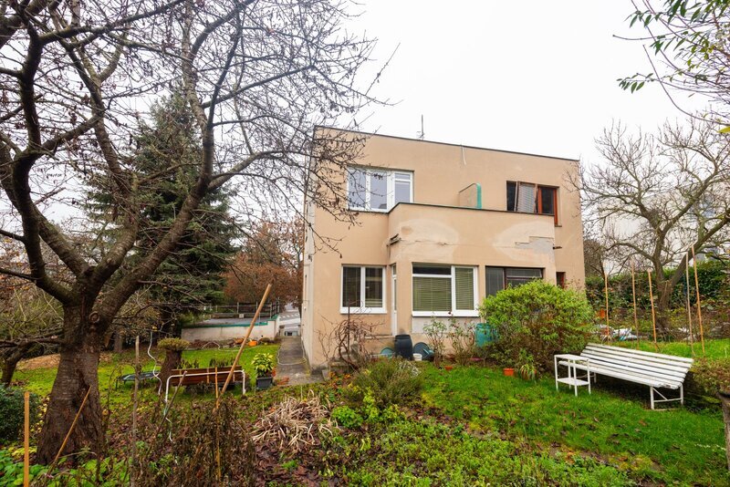 Prodej rodinného domu 4+1 na lukrativním místě na rozhraní Podolí a Braníka.